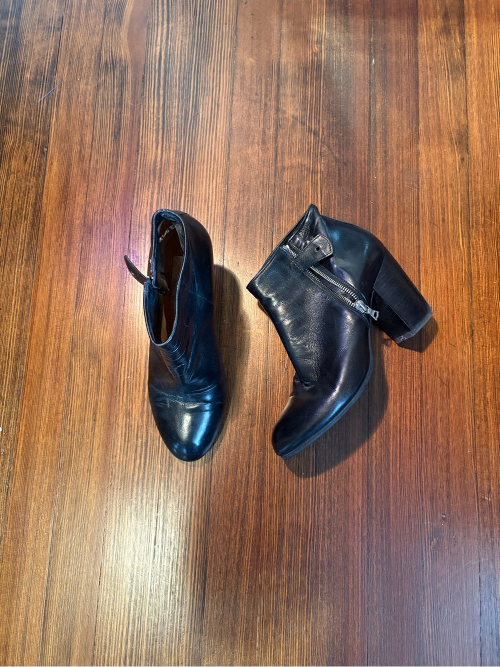 Dries Van Noten Women’s Black Leather Ankle Boots